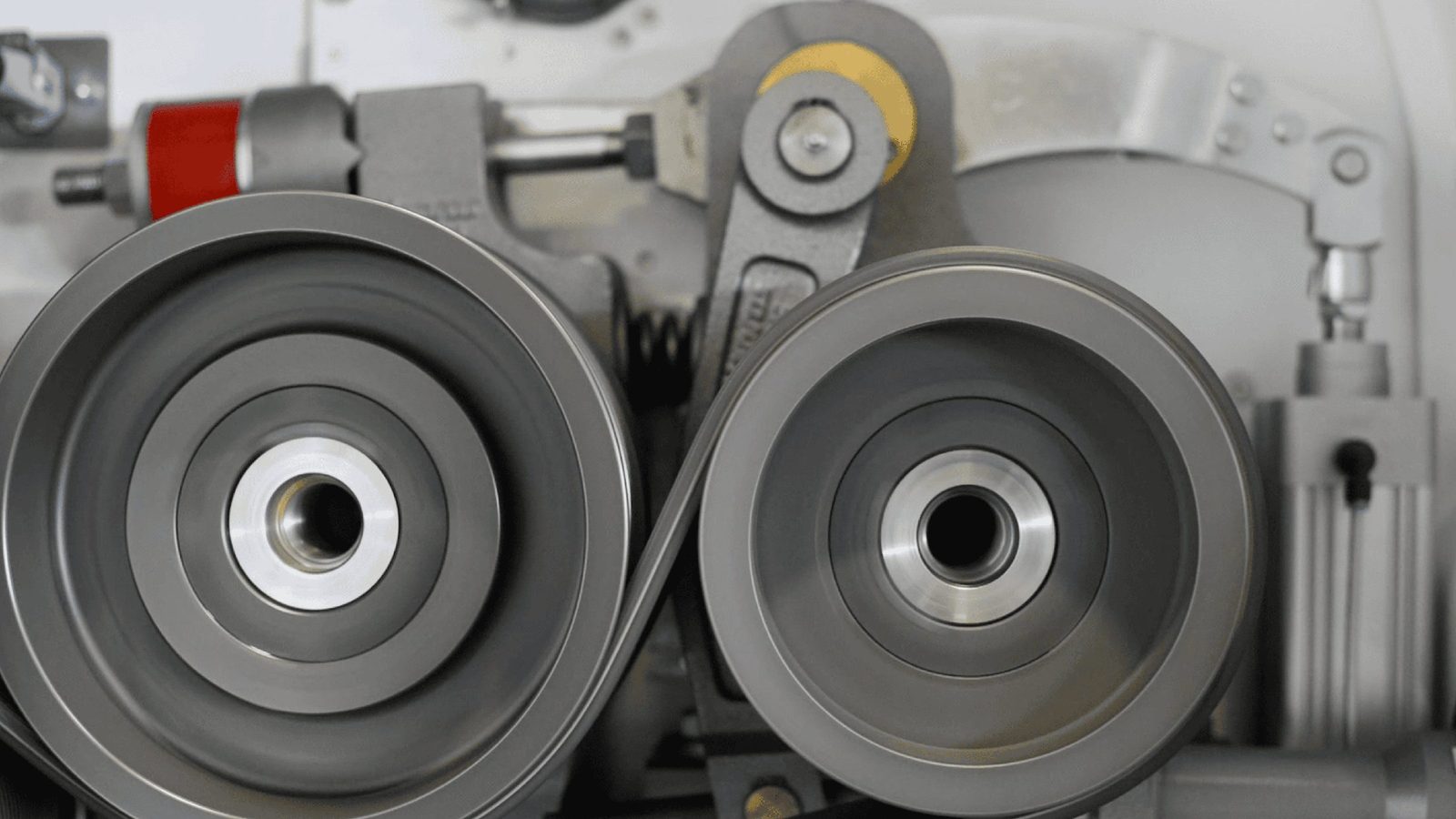 High-quality industrial machinery with metal rollers and engineered components, showcasing precision manufacturing and engineering excellence for industrial applications.